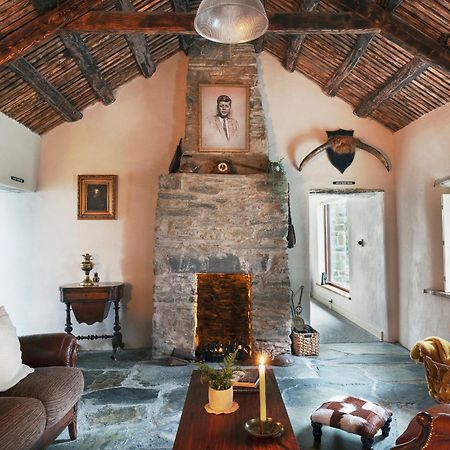 Secluded Thatched Cottage, Near Beaches & Hill Walking Rashenny ภายนอก รูปภาพ
