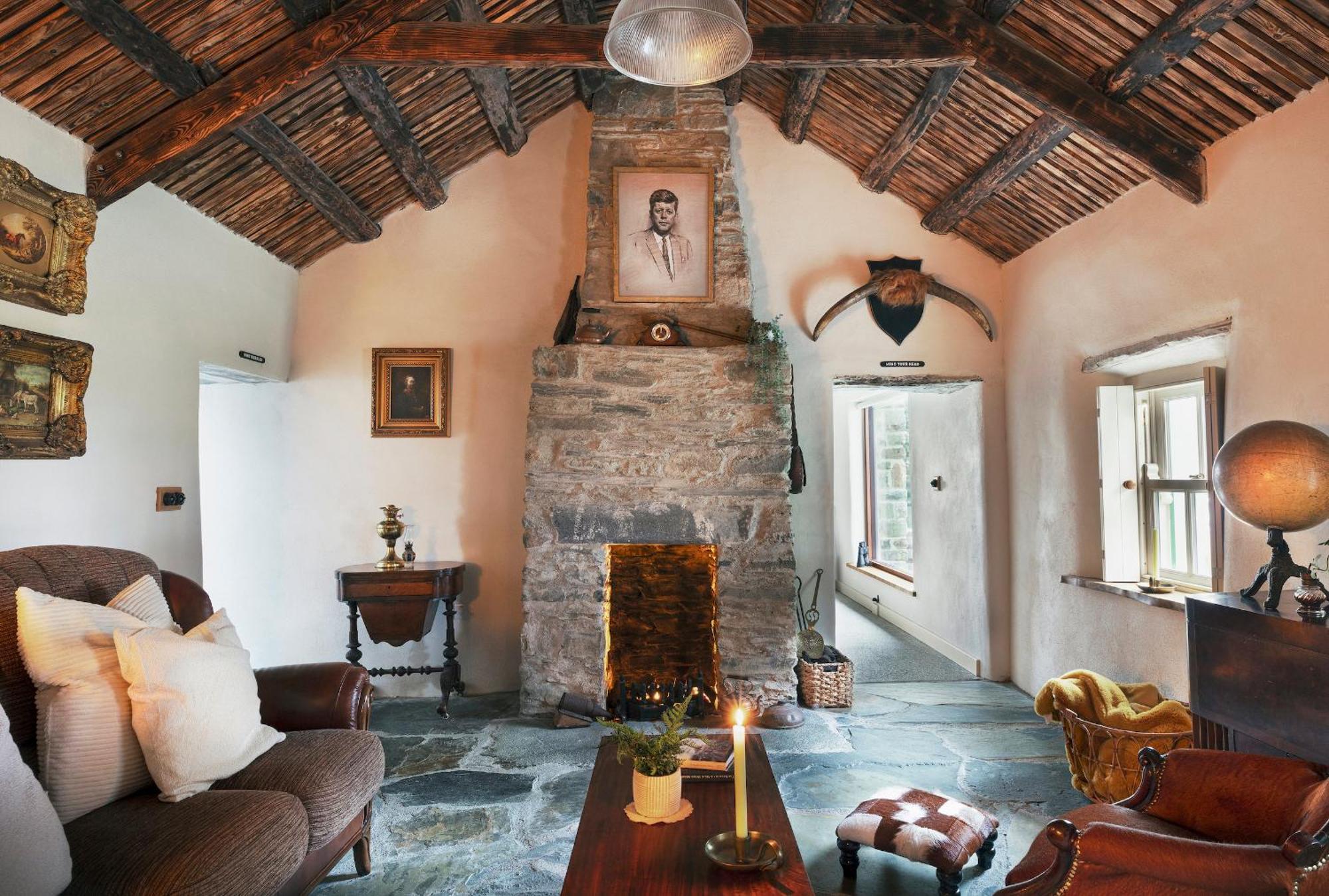 Secluded Thatched Cottage, Near Beaches & Hill Walking Rashenny ภายนอก รูปภาพ